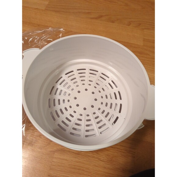 MicroSteamer Kitchenmate Microwave Steamer Kitchen Cooking Tool - Picture 5 of 8